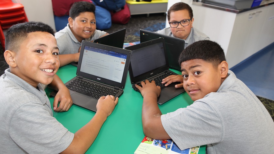 The Gift Trust helps Restaurant Brands donate to Manaiakalani