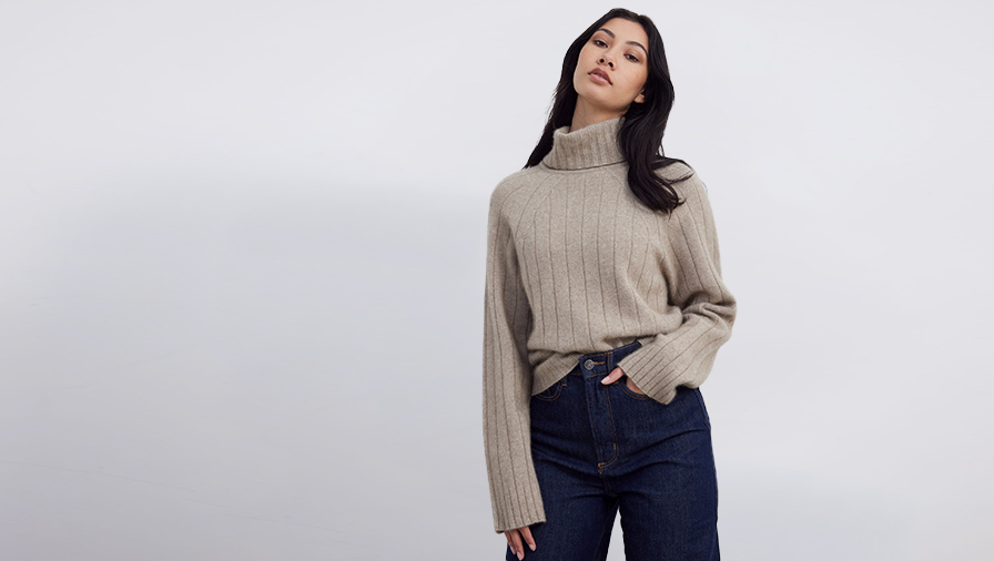 A clothing look from the 2022 Standard Issue autumn/winter collection. 