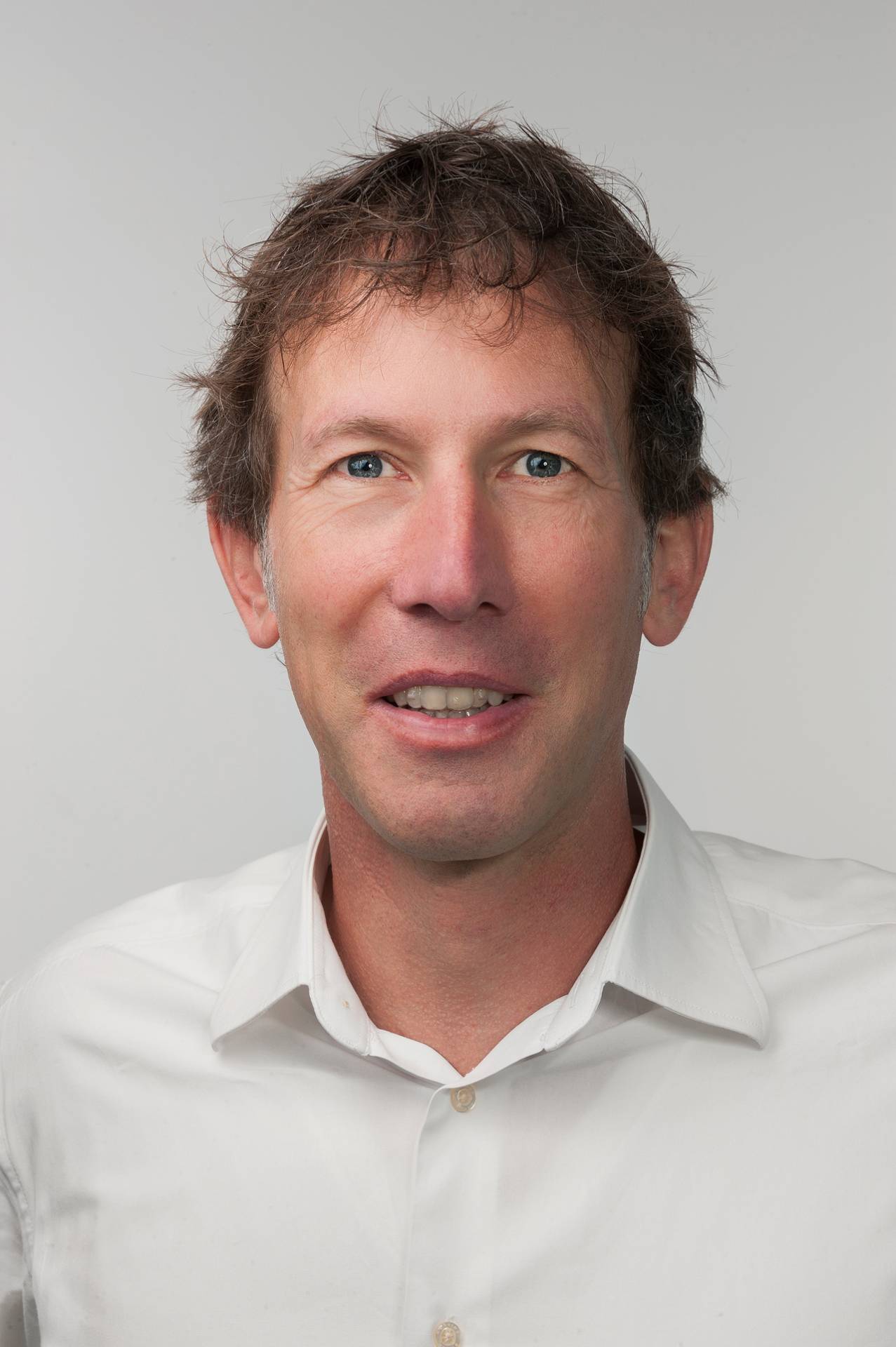 Nigel Rigler UPDATED: Solid market debut by Metro Glass in biggest listing since Genesis