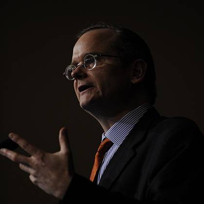 Harvard law professor and US presidential candidate backs Dotcom